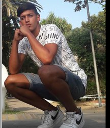 pretty boys 1 59a00ae13b78e.jpg