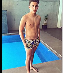 pretty boys 1 59a00b171d3d8.jpg