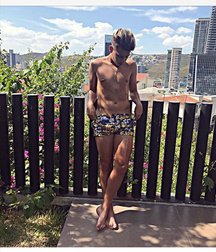 pretty boys 1 59a00b181f9ea.jpg