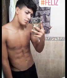 pretty boys 2 59a00b52e94a3.jpg