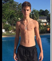 pretty boys 2 59a00b5e0d66e.jpg