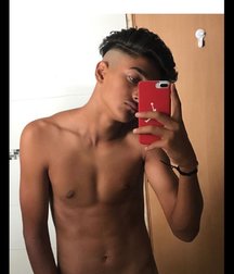 pretty boys 2 59a00b6652eac.jpg