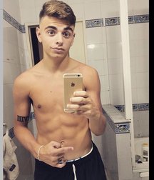 pretty boys 2 59a00b69682d1.jpg