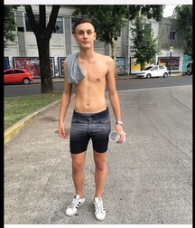 pretty boys 2 59a00b7f12fe1.jpg