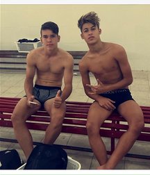 pretty boys 59ecb482ab823.jpg