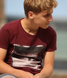 pretty boys 59ecb4a50c87a.jpg