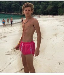 pretty boys 2 59ecb674493d9.jpg