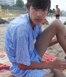 pretty boys 2 59ecb67f6f09d.jpg