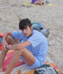 pretty boys 2 59ecb6811715b.jpg