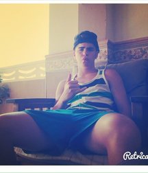 pretty boys 2 59ecb6a112d48.jpg