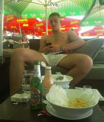 pretty boys 2 59ecb6b0f1cf8.jpg