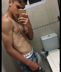 pretty boys 5a09938acfdd5.jpg