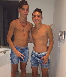 pretty boys 5a0993bdc0db5.jpg