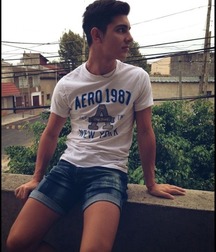 pretty boys 5a48dbd3581bb.jpg
