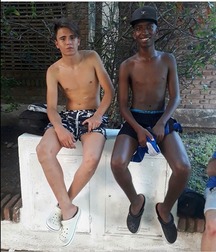 pretty boys 5a48dbe6393e7.jpg