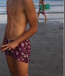 pretty boys 5a48dbf335d13.jpg