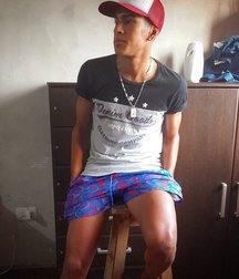 pretty boys 5a525e1b9e484.jpg