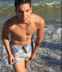 pretty boys 5a525e251c262.jpg