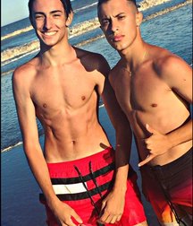 pretty boys 5a525e52d179d.jpg