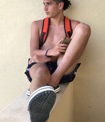 pretty boys 5a525e591c0c6.jpg