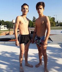 pretty boys 5a525e6998941.jpg