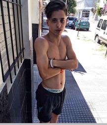 pretty boys 5a8ac05d55828.jpg