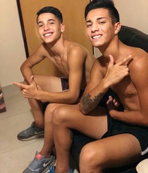 pretty boys 5a8ac08ea5cc7.jpg