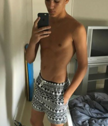 pretty boys 5aa6763332b98.png