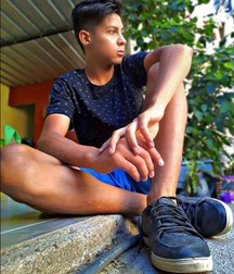 pretty boys 5aa6765dafcde.jpg