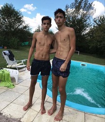 pretty boys 5abe3e30db68b.jpg