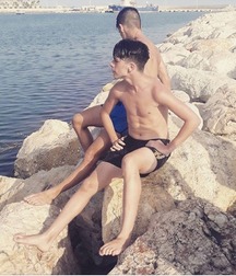 pretty boys 5abe3e63d4ca5.jpg