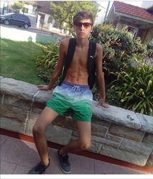 pretty boys 5abe3e69f2db5.jpg