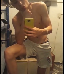 pretty boys 5ae5de493bcd0.jpg