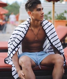 pretty boys of september 5bb21e5331b8e.jpg