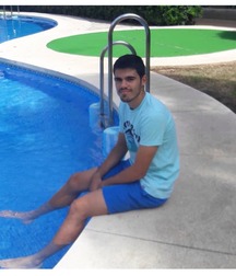 pretty boys of september 5bb21e6ccfa5e.jpg