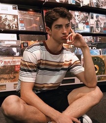 pretty boys of september 5bb21e96bae68.jpg