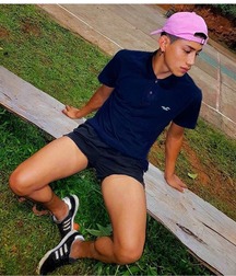 pretty boys of september 5bb21eafaac60.jpg