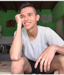 pretty boys of september 5bb21eb9d91c7.jpg
