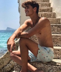 pretty boys of september 5bb21ec545e7f.jpg