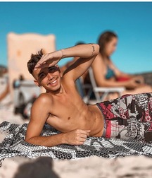 pretty boys of november 5c0522b348304.jpg