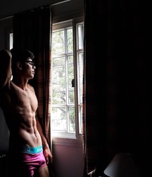 pretty boys of november 5c0522c50bff2.jpg