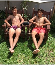 pretty boys of november 2 5c05241d82159.jpg