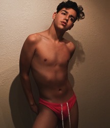 pretty boys of november 2 5c052473663a6.jpg