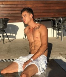 pretty boys of november 2 5c0524a9301c6.jpg