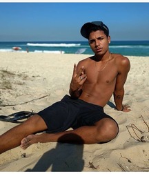 pretty boys of november 2 5c0524abb01ad.jpg