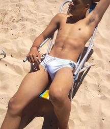 pretty boys of november 2 5c0524b468aaf.jpg