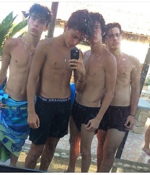 pretty boys of december 1  5c2cf04941fee.jpg