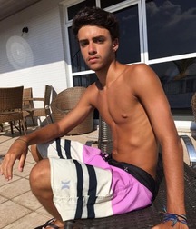 pretty boys of december 1  5c2cf06c255d2.jpg