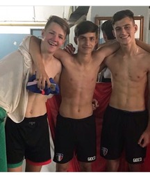 pretty boys of december 1  5c2cf08772c03.jpg