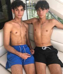 pretty boys of december 1  5c2cf0abe6ee6.jpg